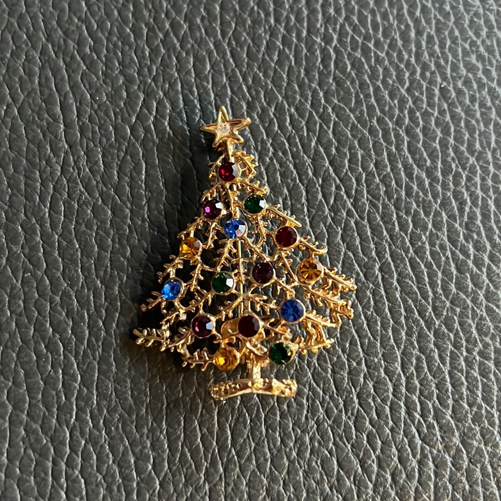 Eisenberg ICE Christmas tree brooch pin multi color rhinestones gold tone frame